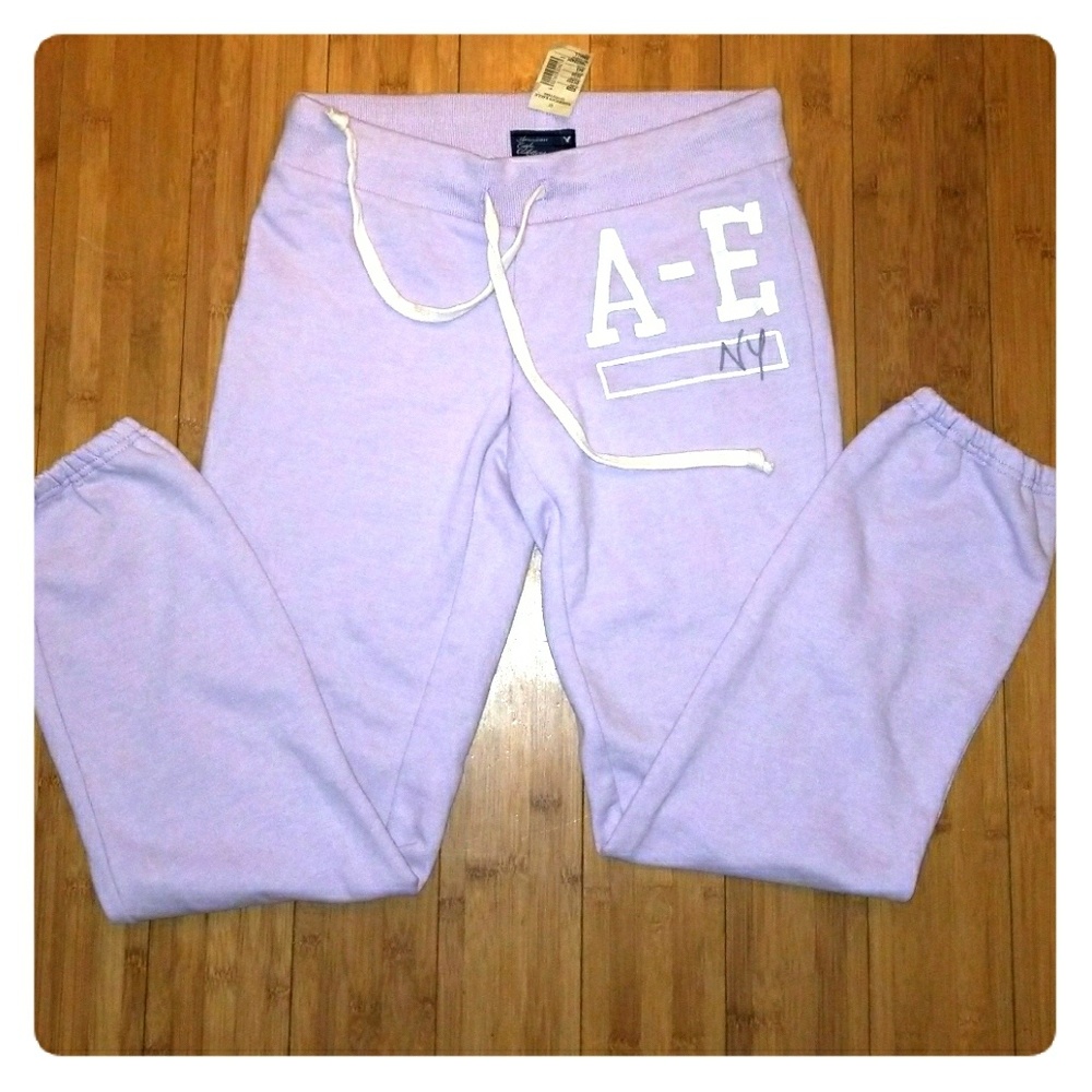 Brand new AE soft capri sweat pants, pretty lilac